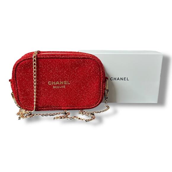 Chanel Beaute Shiny Red Cosmetic Crossbody W/Gold Chain - New In Box - Picture 1 of 4